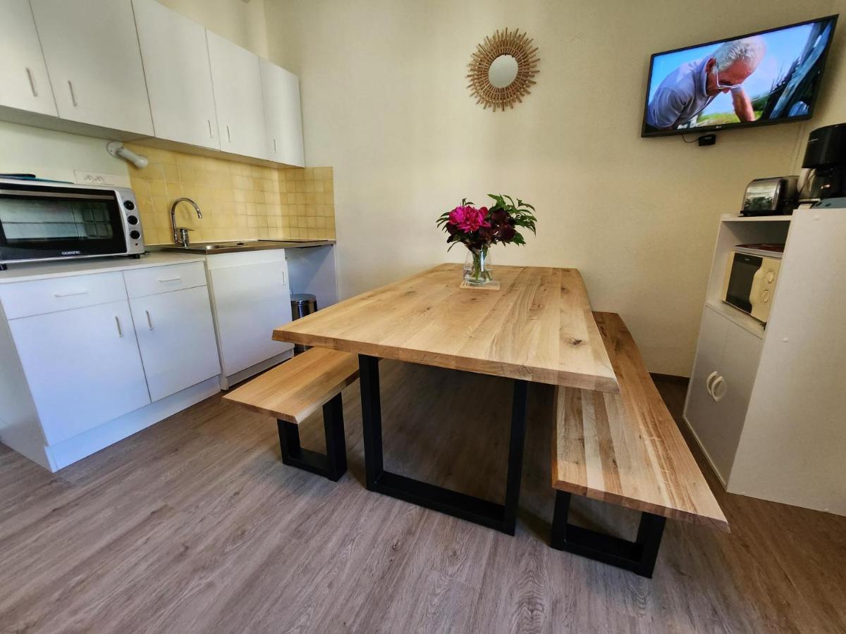 Gite Jonquille, 2 A 8 Personnes Avec Salle De Jeux Et Spa Dans La Residence ว็องทรง ภายนอก รูปภาพ